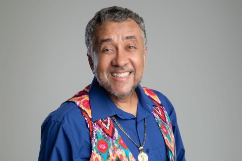 Paulinho Gogó chega a Barueri com seu novo show de humor “Só e Bem Acompanhado” dia 02/08