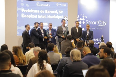 Barueri é premiada no Smart City Business Brazil Congress & Expo por inovação em segurança pública