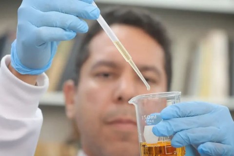 Brasil registra 58 casos de intoxicação por metanol e 15 mortes