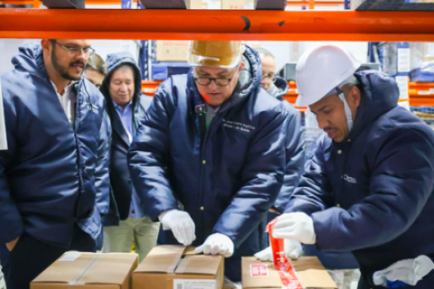 Ministério da Saúde recebe 1,3 milhão de doses da vacina contra a Covid-19